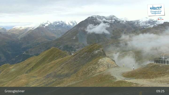 Archived image Webcam Heiligenblut: Schareck Peak (2606 m)