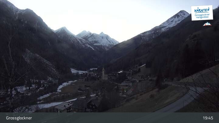 Archiv Foto Webcam Heiligenblut am Großglockner in Kärnten