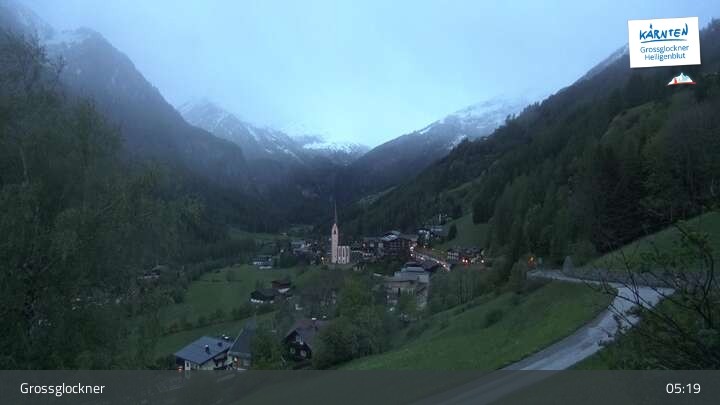 Archived image Webcam Carinthia: Heiligenblut am Großglockner