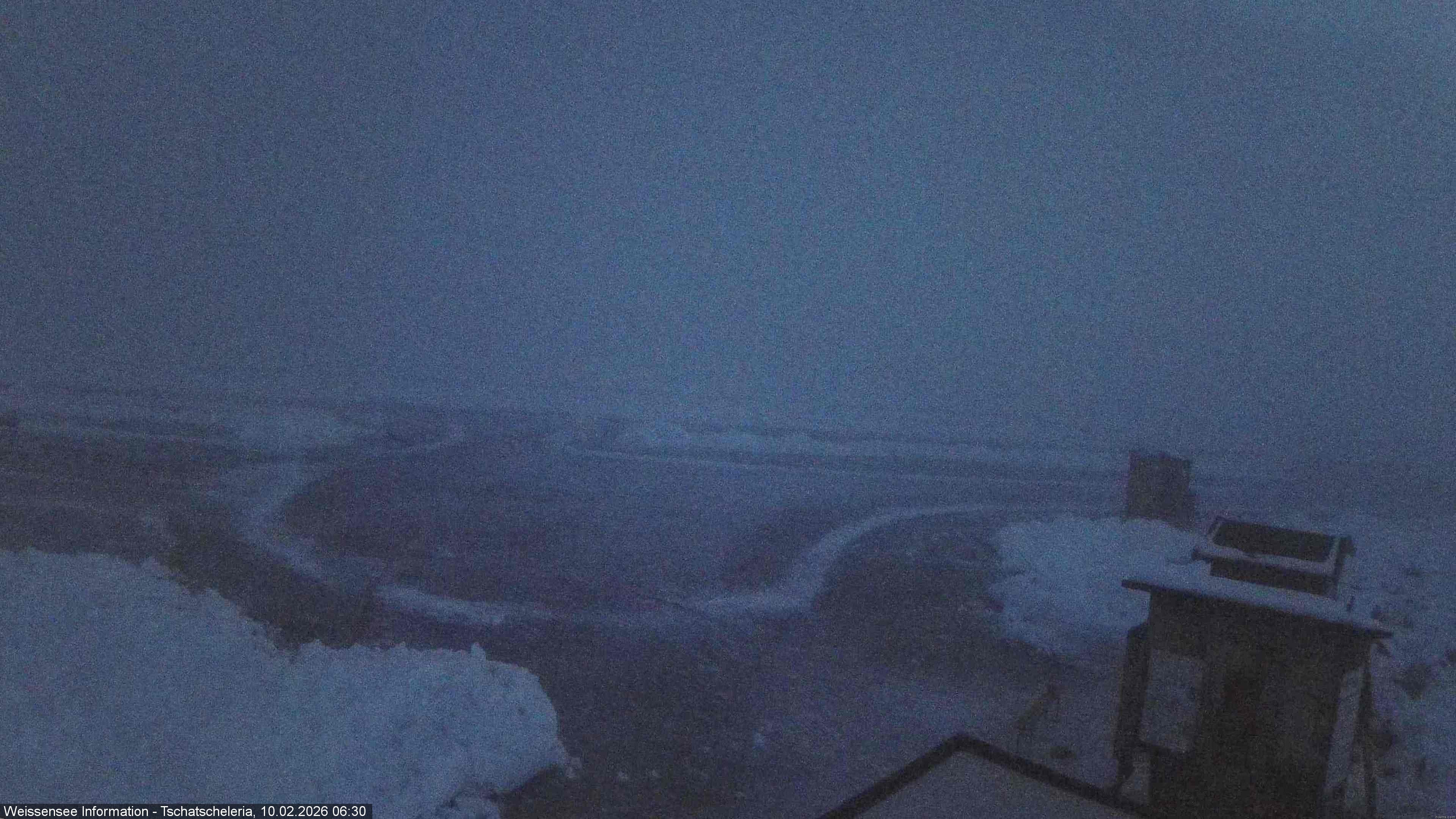 Archiv Foto Webcam Weissensee: Seeblick von Tschatscheleria