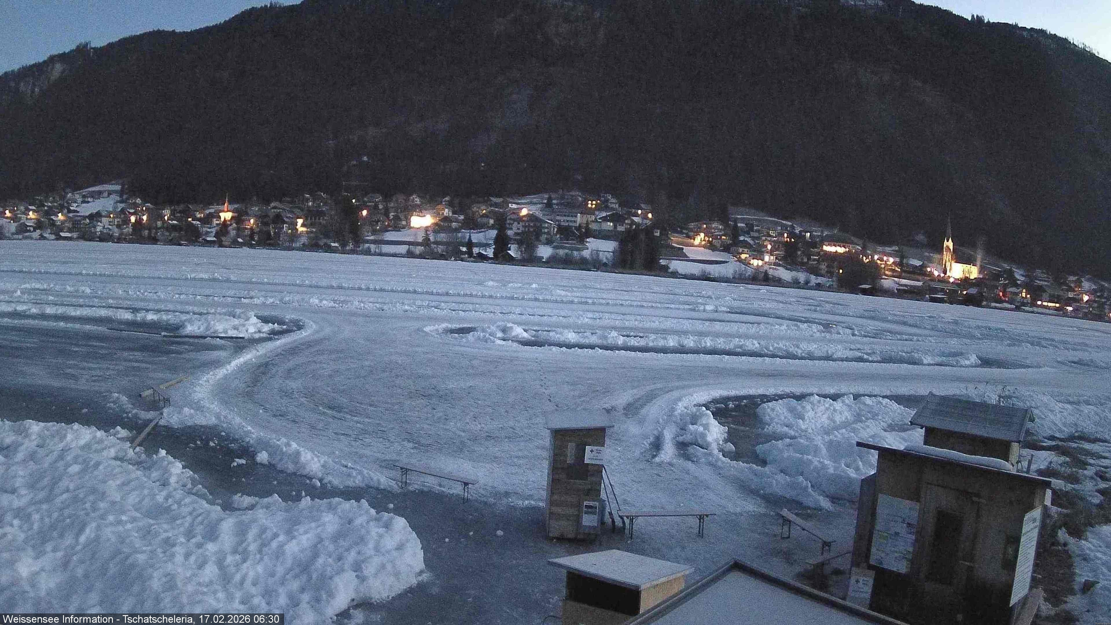 Archived image Webcam Weissensee - View Tschatscheleria