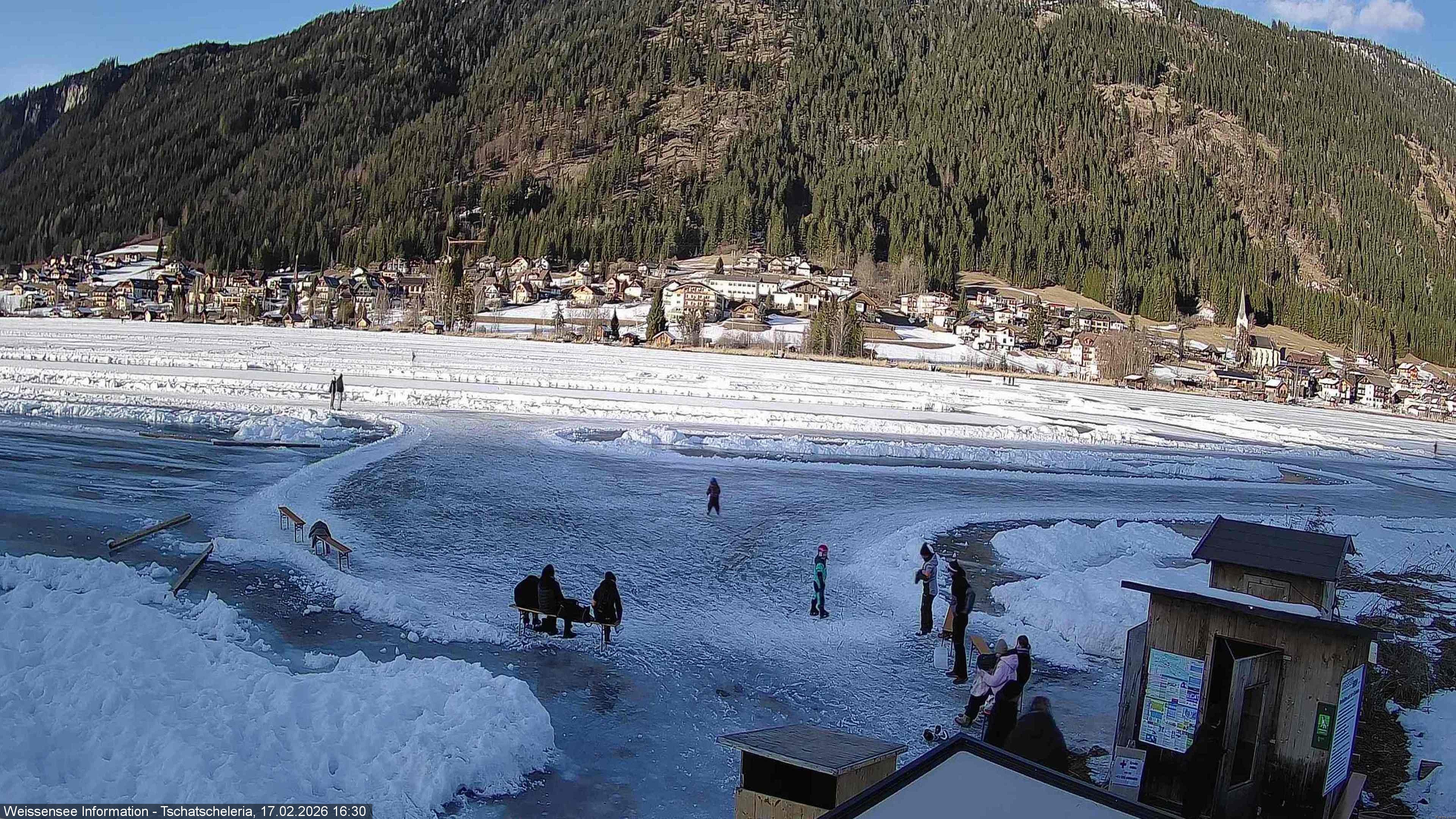 Archived image Webcam Weissensee - View Tschatscheleria