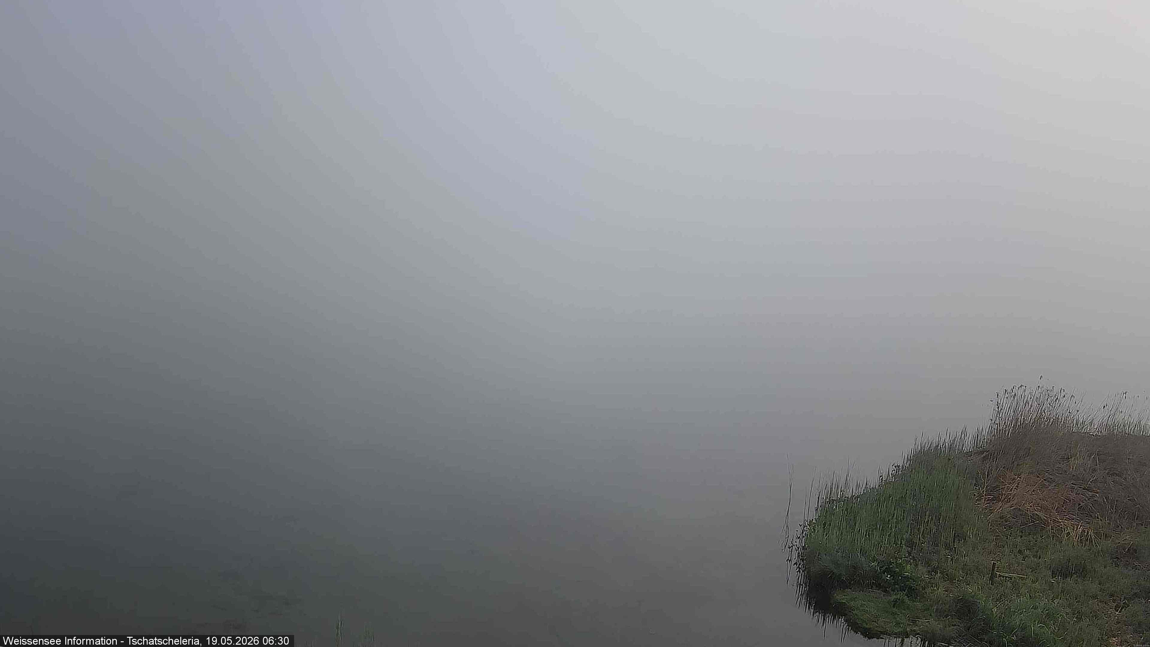Archiv Foto Webcam Weissensee: Seeblick von Tschatscheleria