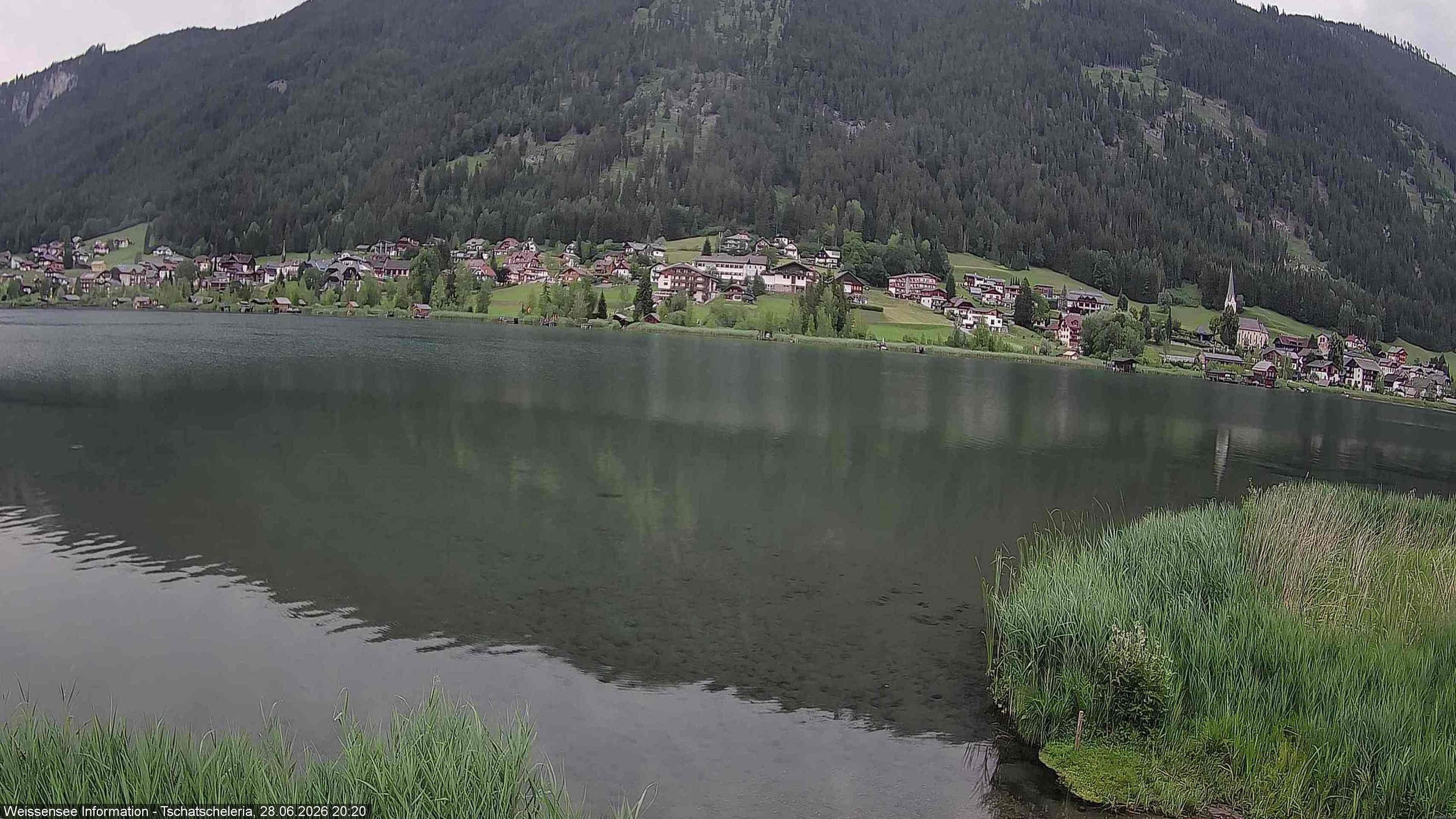 Archiv Foto Webcam Weissensee: Seeblick von Tschatscheleria