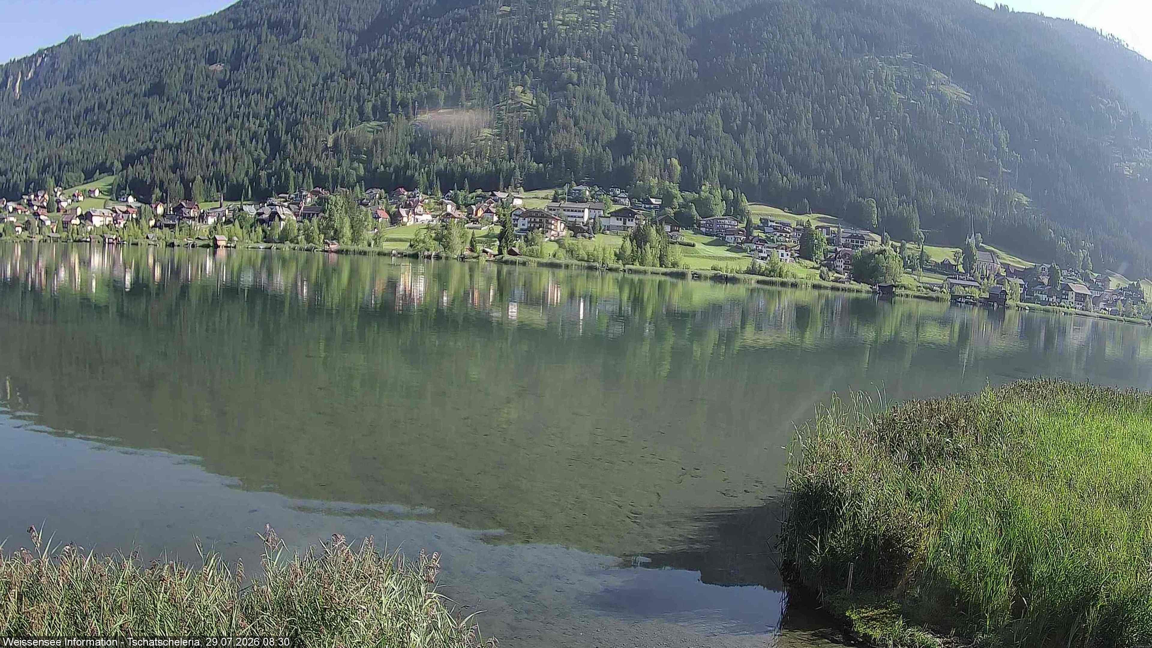 Archiv Foto Webcam Weissensee: Seeblick von Tschatscheleria