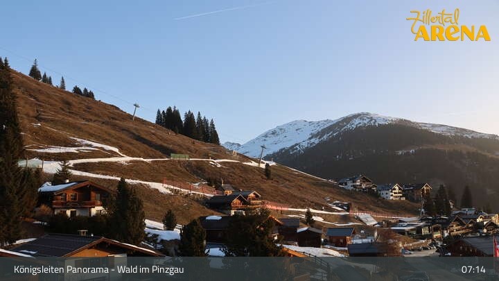 Archiv Foto Webcam Königsleiten: Panorama Ort