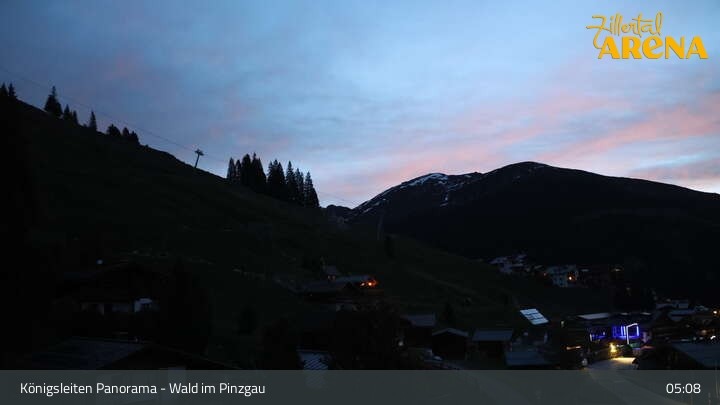 Archiv Foto Webcam Königsleiten: Panorama Ort