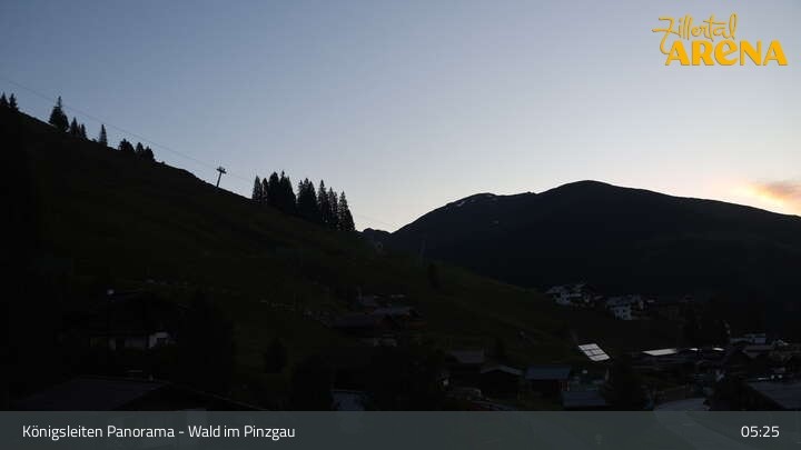 Archiv Foto Webcam Königsleiten: Panorama Ort