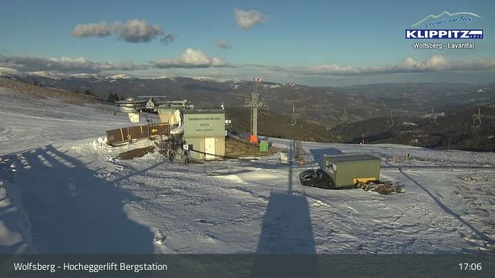 Archived image Webcam mountain station Klippitztoerl, Carinthia