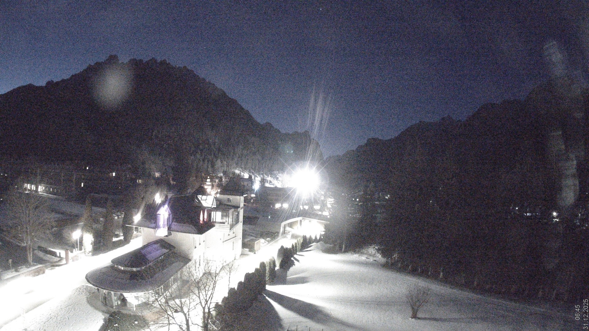 Archiv Foto Webcam Apparthotel Germania – Blick auf das Höhlensteintal