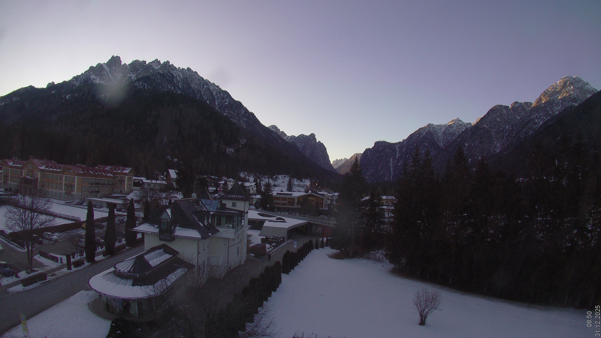 Archiv Foto Webcam Apparthotel Germania – Blick auf das Höhlensteintal