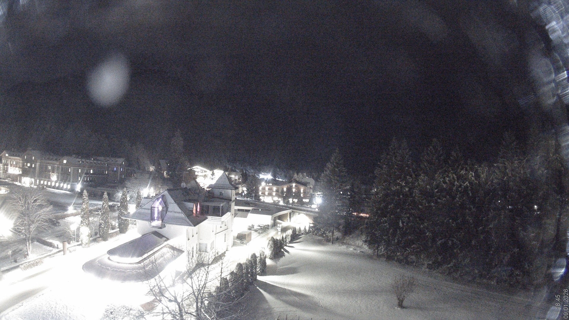 Archiv Foto Webcam Apparthotel Germania – Blick auf das Höhlensteintal