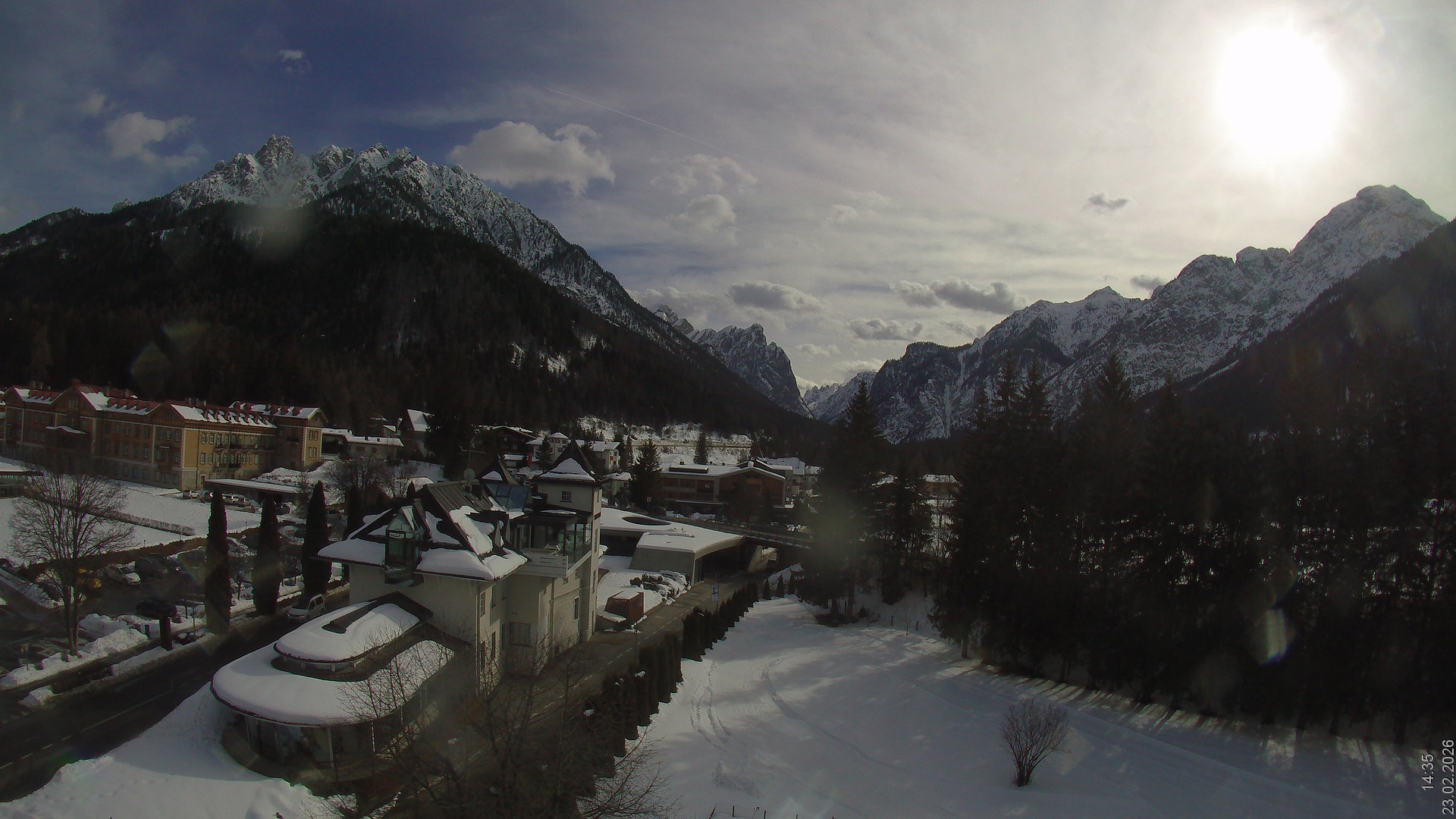 Archiv Foto Webcam Apparthotel Germania – Blick auf das Höhlensteintal