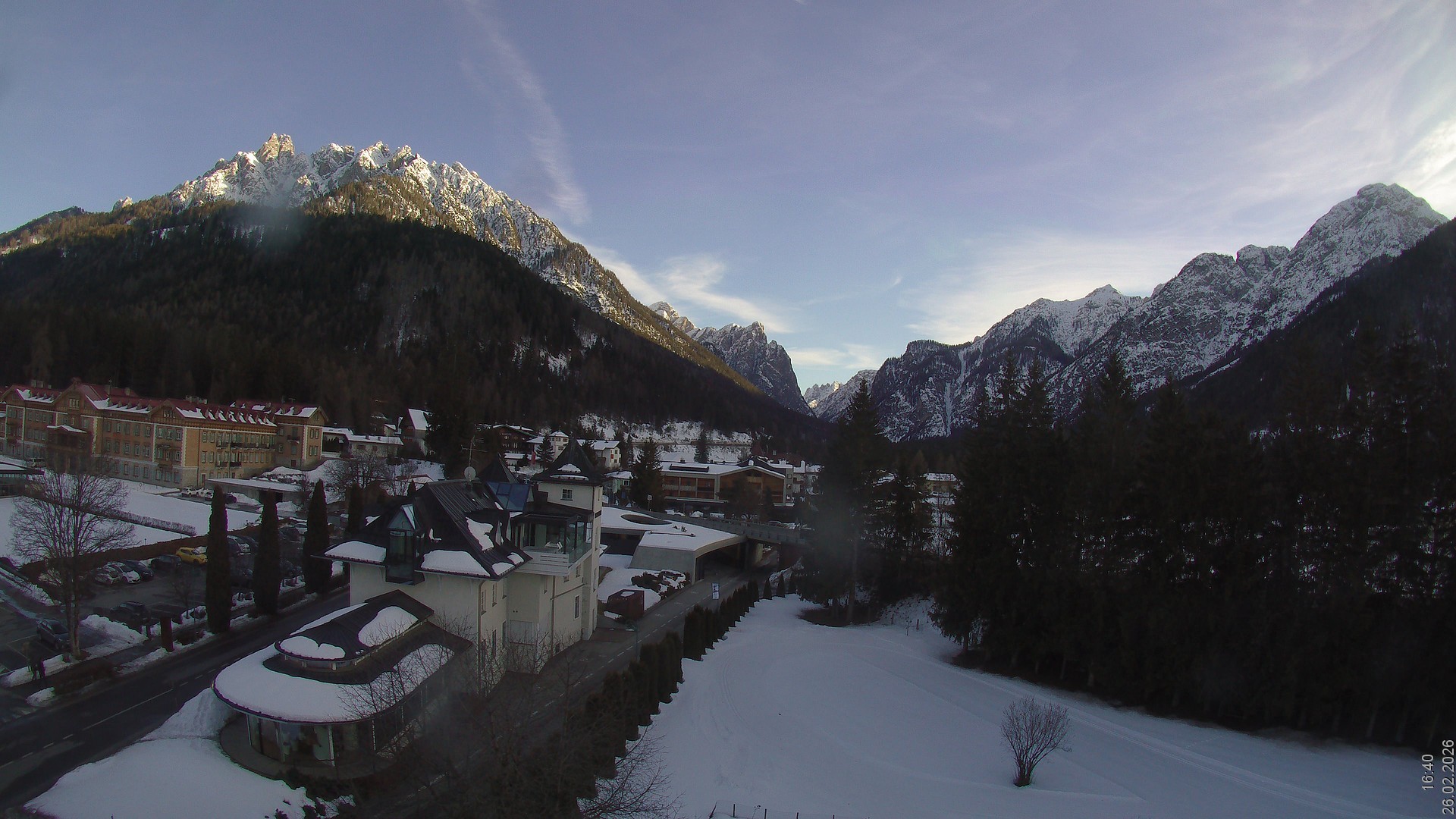 Archiv Foto Webcam Apparthotel Germania – Blick auf das Höhlensteintal