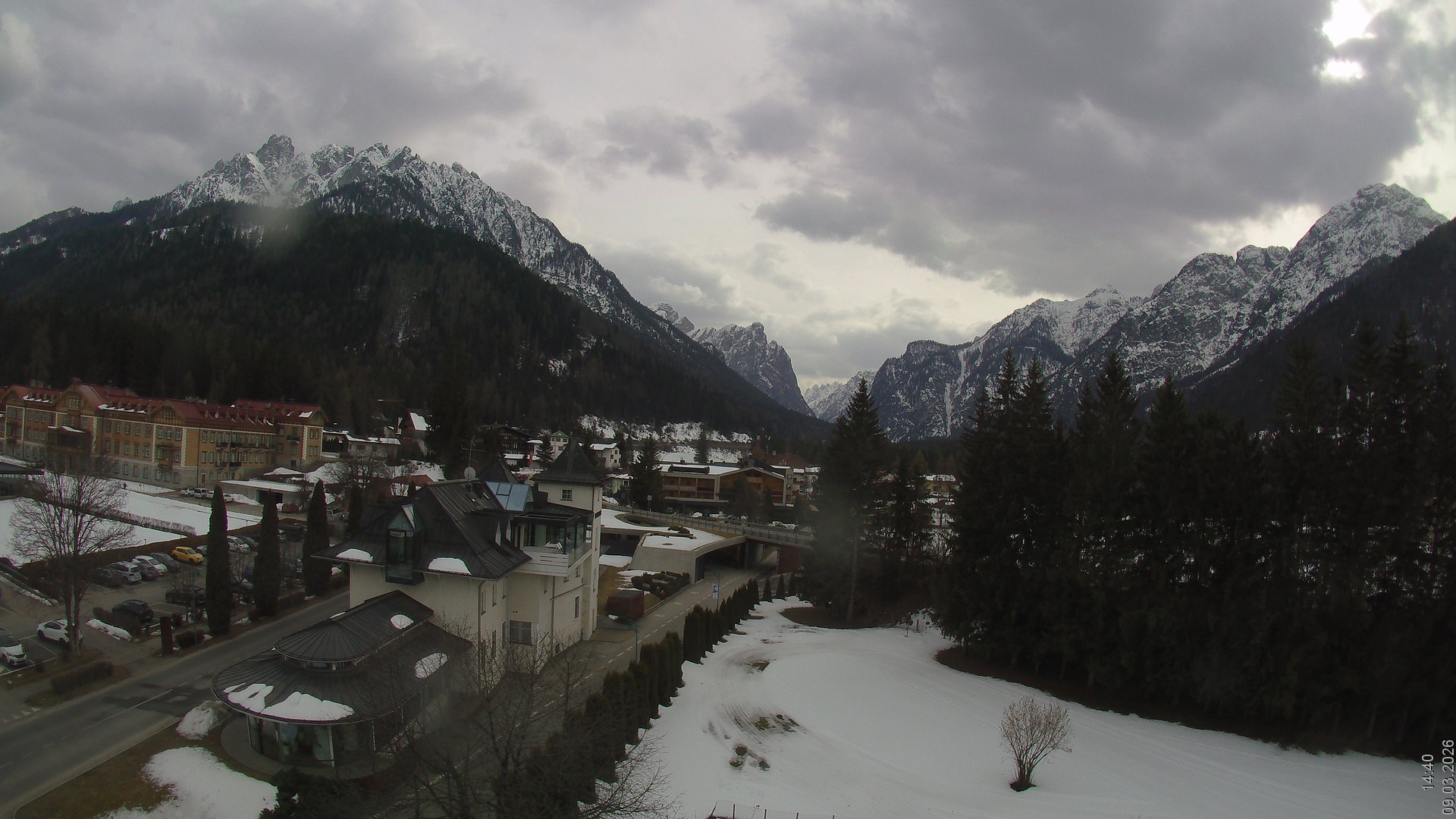 Archived image Webcam Apparthotel Germania - Höhlenstein Valley