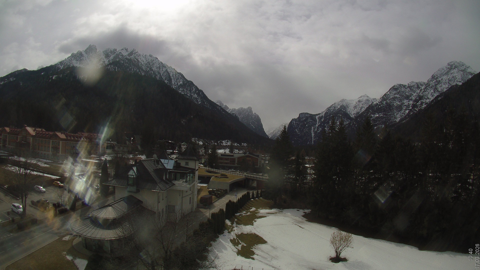 Archiv Foto Webcam Apparthotel Germania – Blick auf das Höhlensteintal