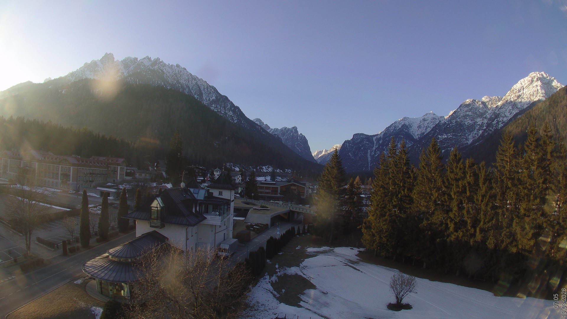 Archiv Foto Webcam Apparthotel Germania – Blick auf das Höhlensteintal