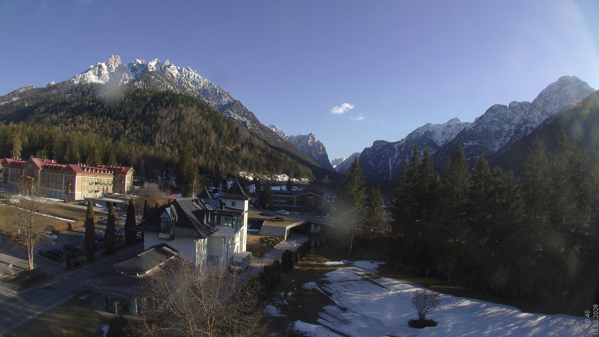 Archiv Foto Webcam Apparthotel Germania – Blick auf das Höhlensteintal