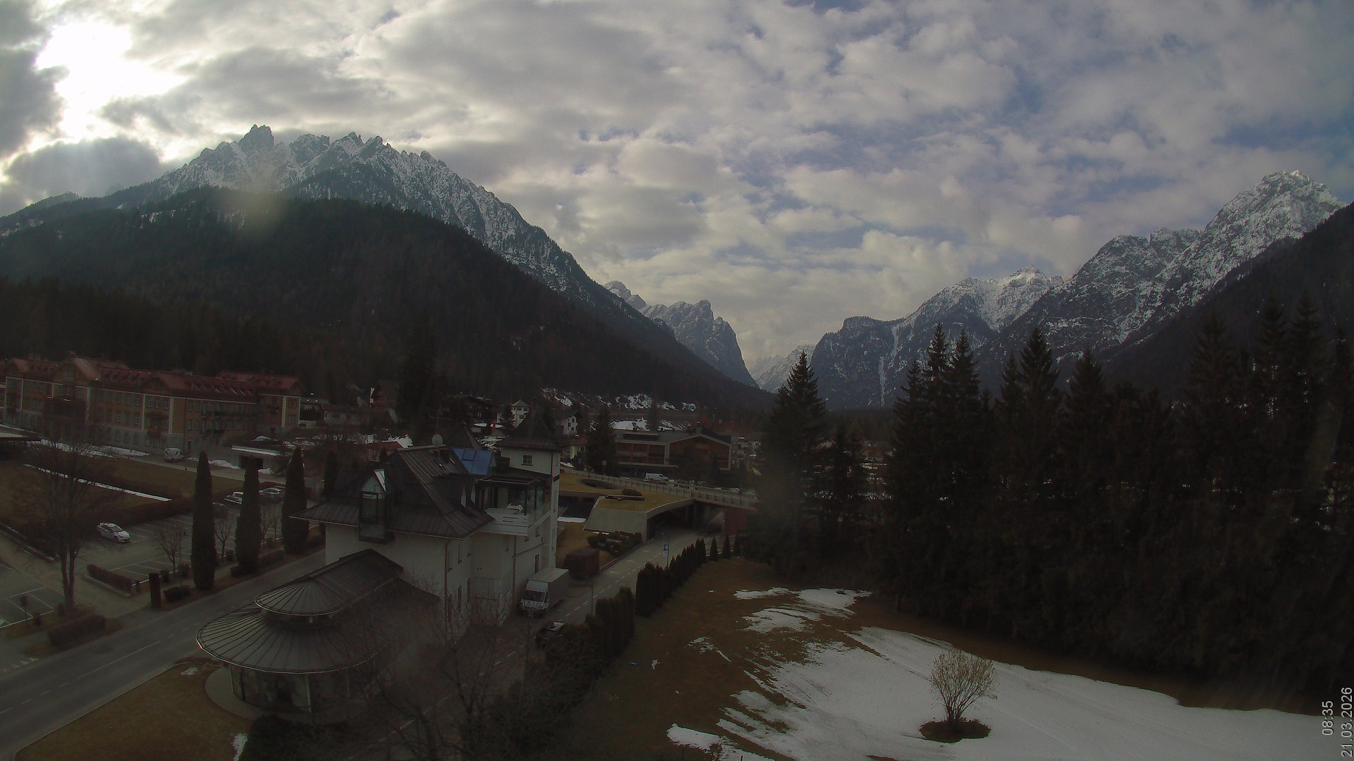Archiv Foto Webcam Apparthotel Germania – Blick auf das Höhlensteintal