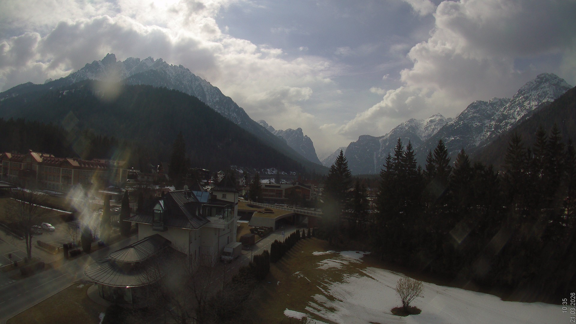 Archiv Foto Webcam Apparthotel Germania – Blick auf das Höhlensteintal