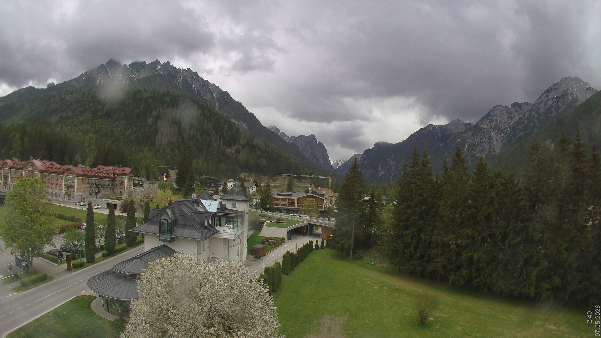 Archived image Webcam Apparthotel Germania - Höhlenstein Valley