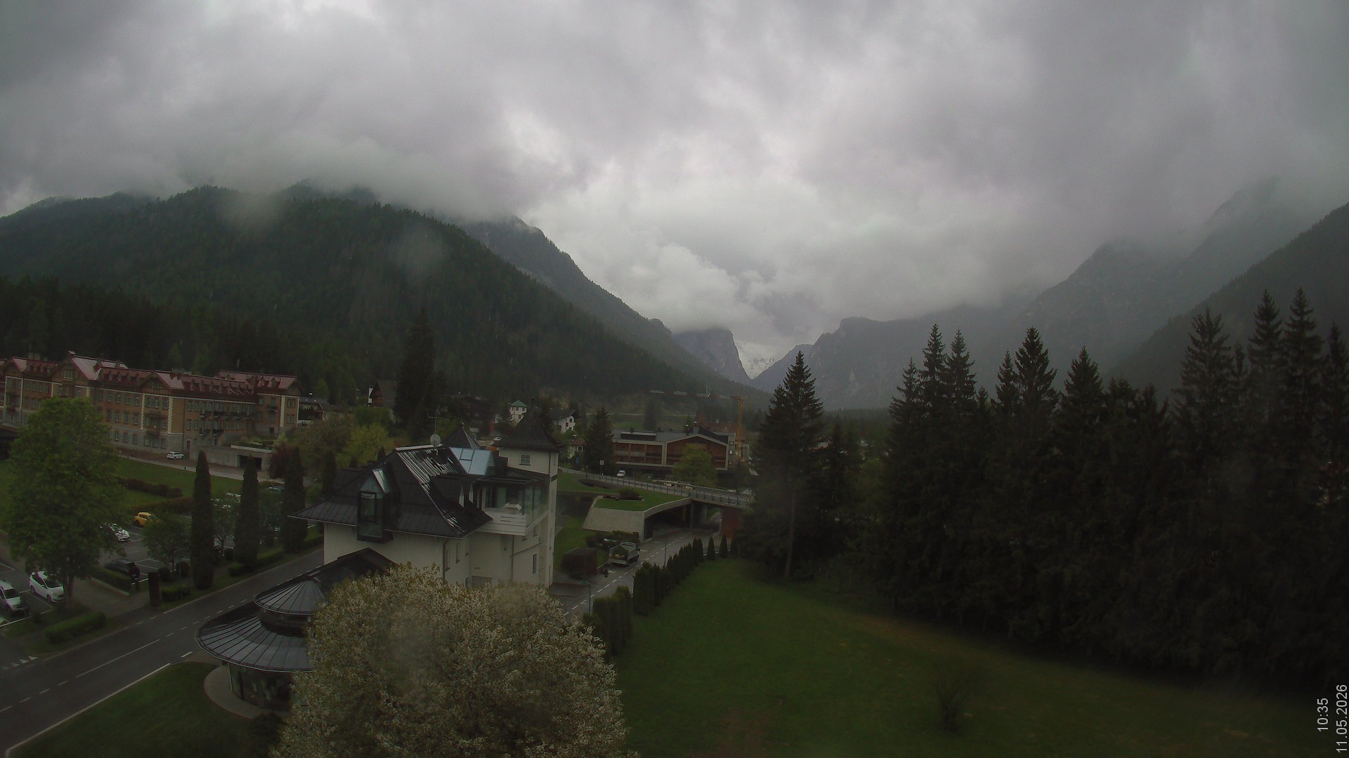 Archived image Webcam Apparthotel Germania - Höhlenstein Valley