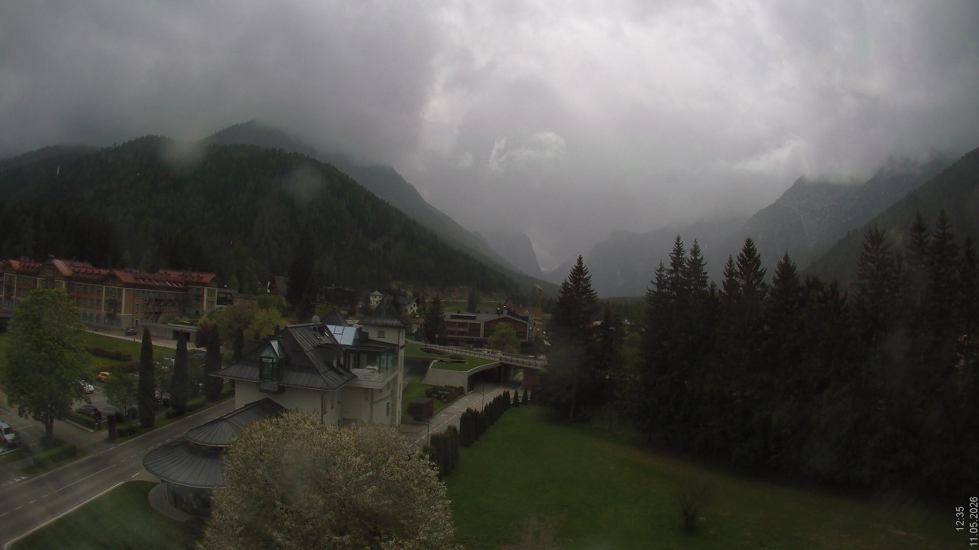Archived image Webcam Apparthotel Germania - Höhlenstein Valley