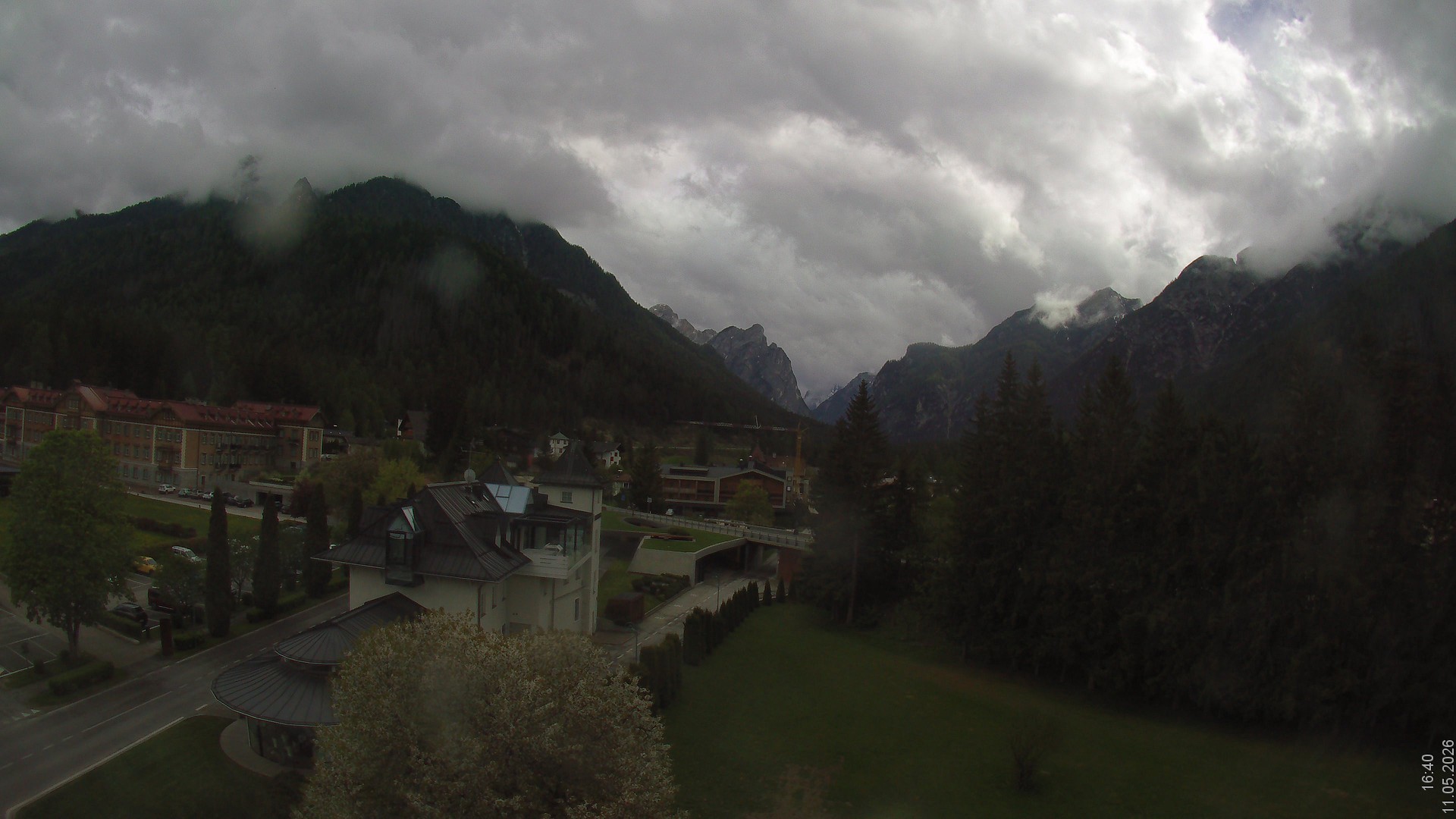 Archived image Webcam Apparthotel Germania - Höhlenstein Valley