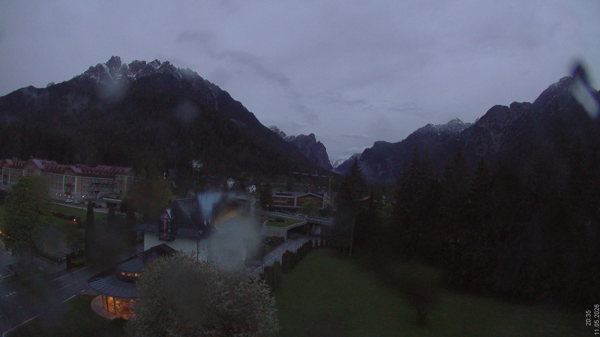 Archiv Foto Webcam Apparthotel Germania – Blick auf das Höhlensteintal