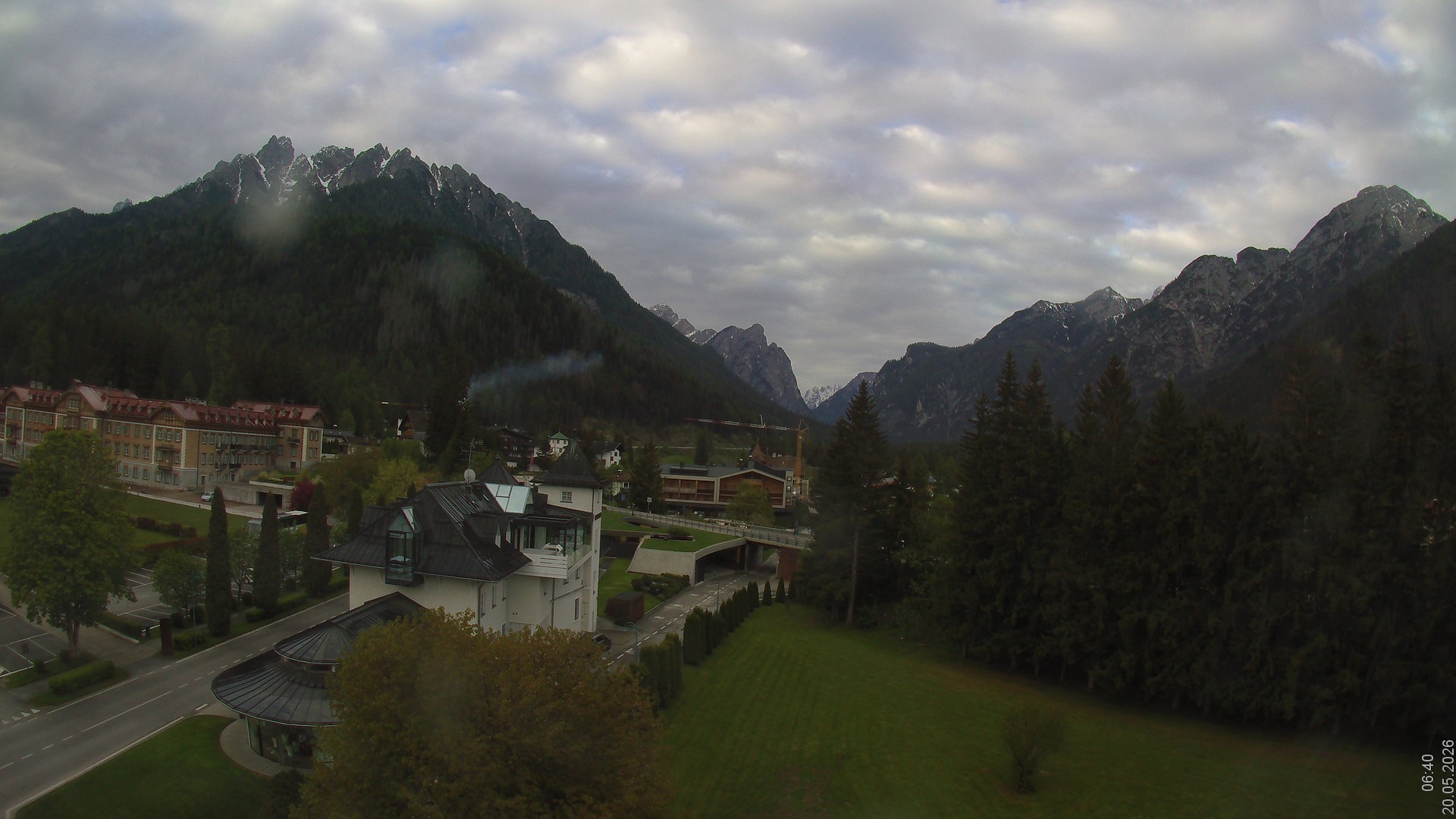Archived image Webcam Apparthotel Germania - Höhlenstein Valley