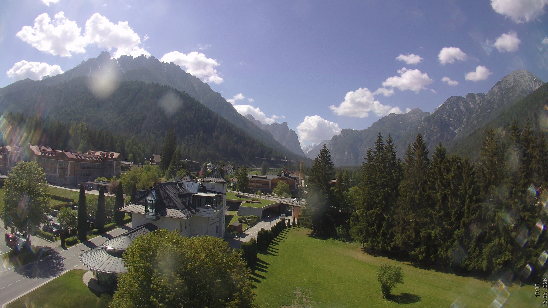 Archiv Foto Webcam Apparthotel Germania – Blick auf das Höhlensteintal