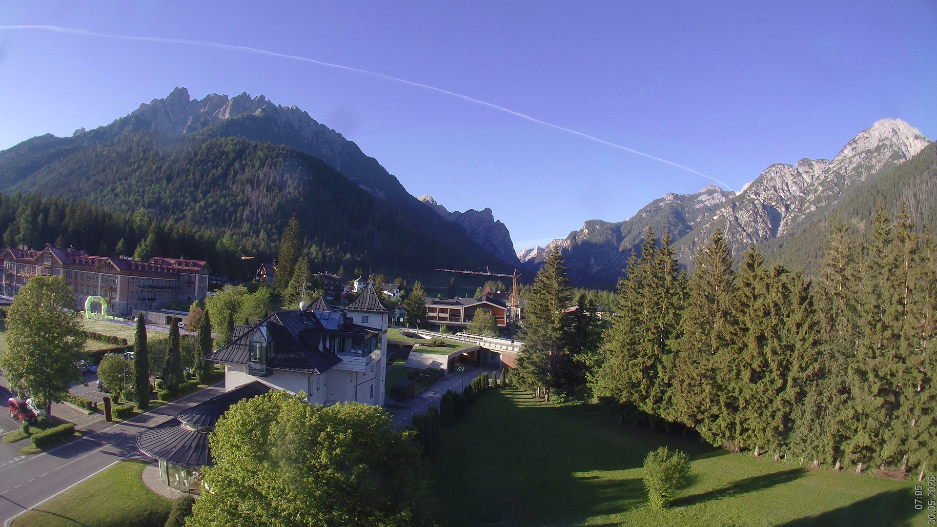 Archiv Foto Webcam Apparthotel Germania – Blick auf das Höhlensteintal