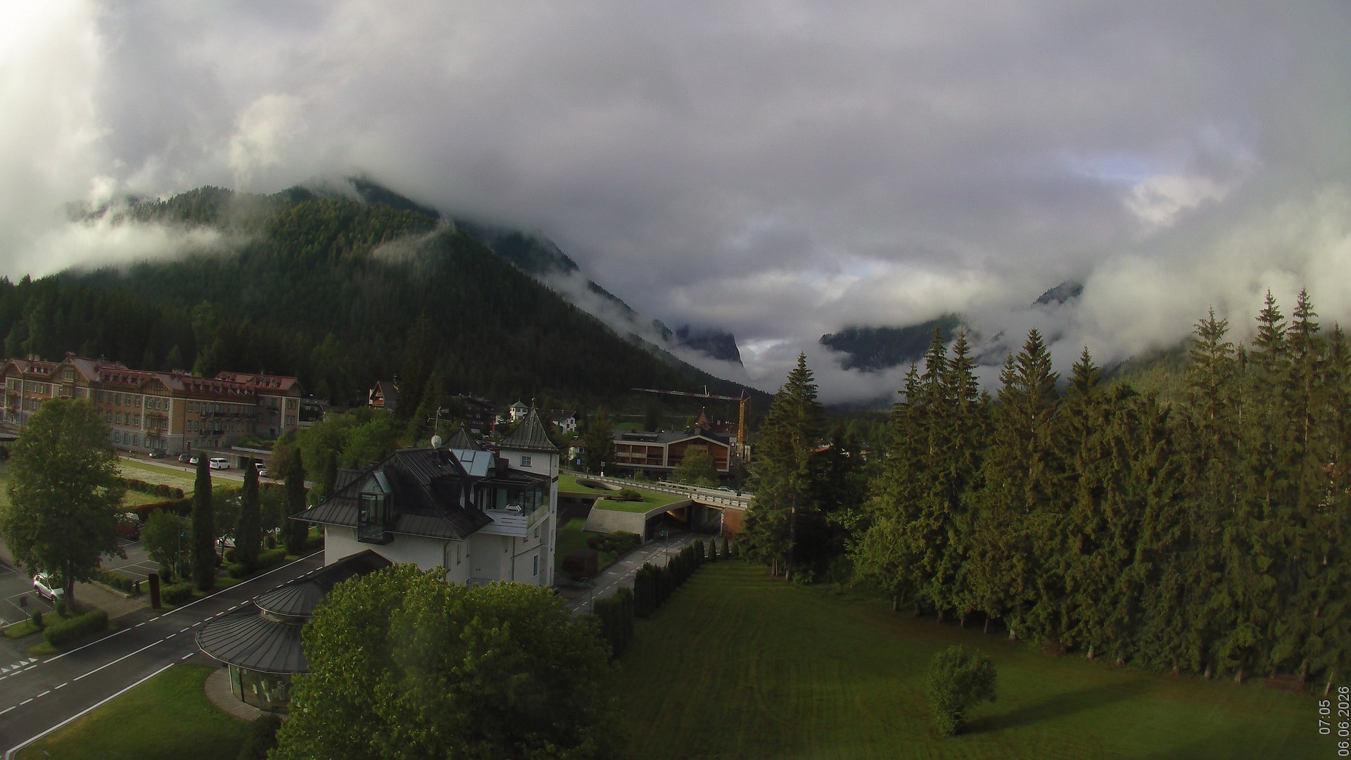 Archived image Webcam Apparthotel Germania - Höhlenstein Valley