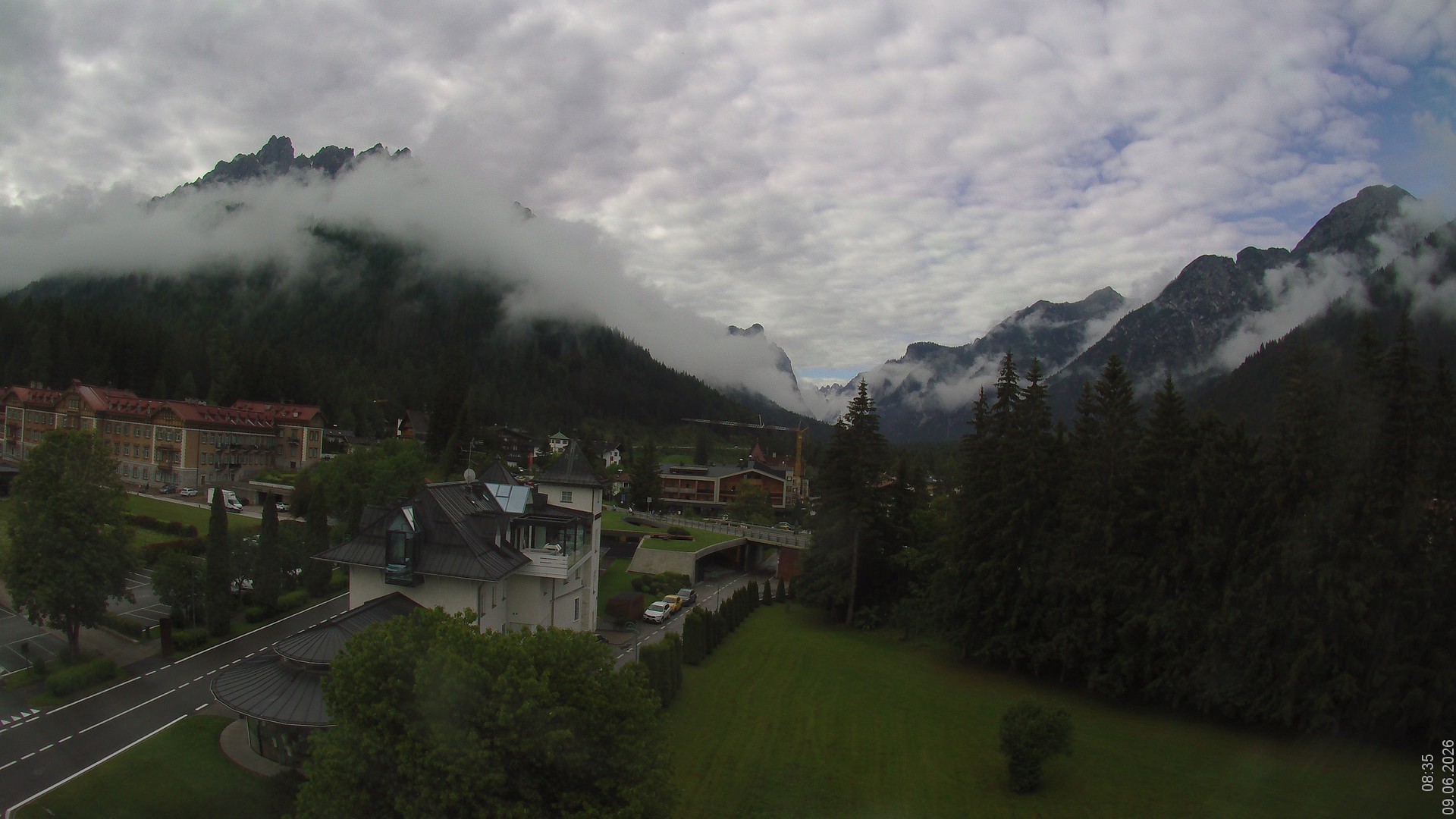 Archived image Webcam Apparthotel Germania - Höhlenstein Valley