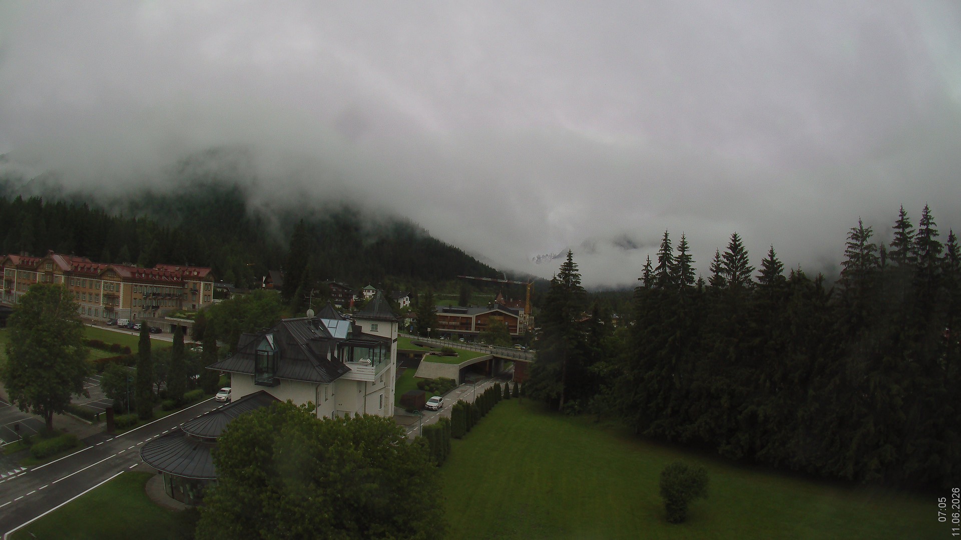 Archiv Foto Webcam Apparthotel Germania – Blick auf das Höhlensteintal