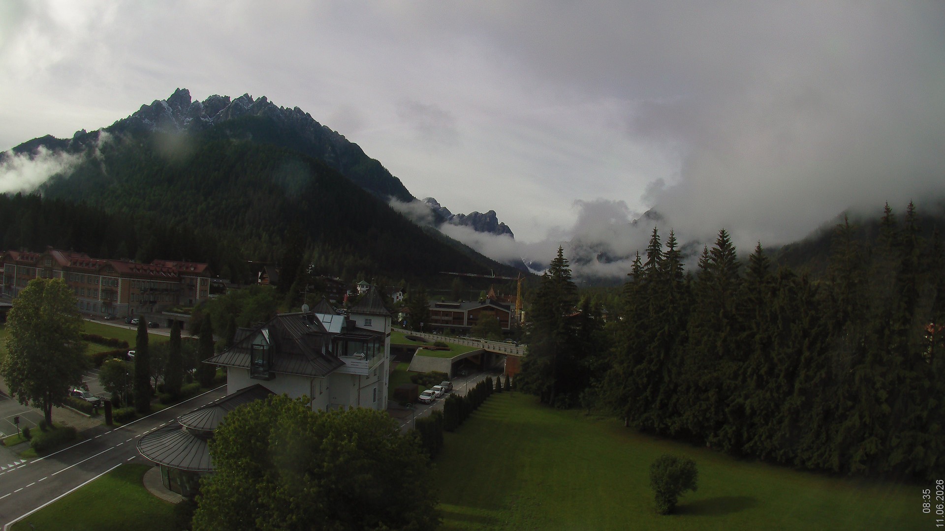 Archiv Foto Webcam Apparthotel Germania – Blick auf das Höhlensteintal