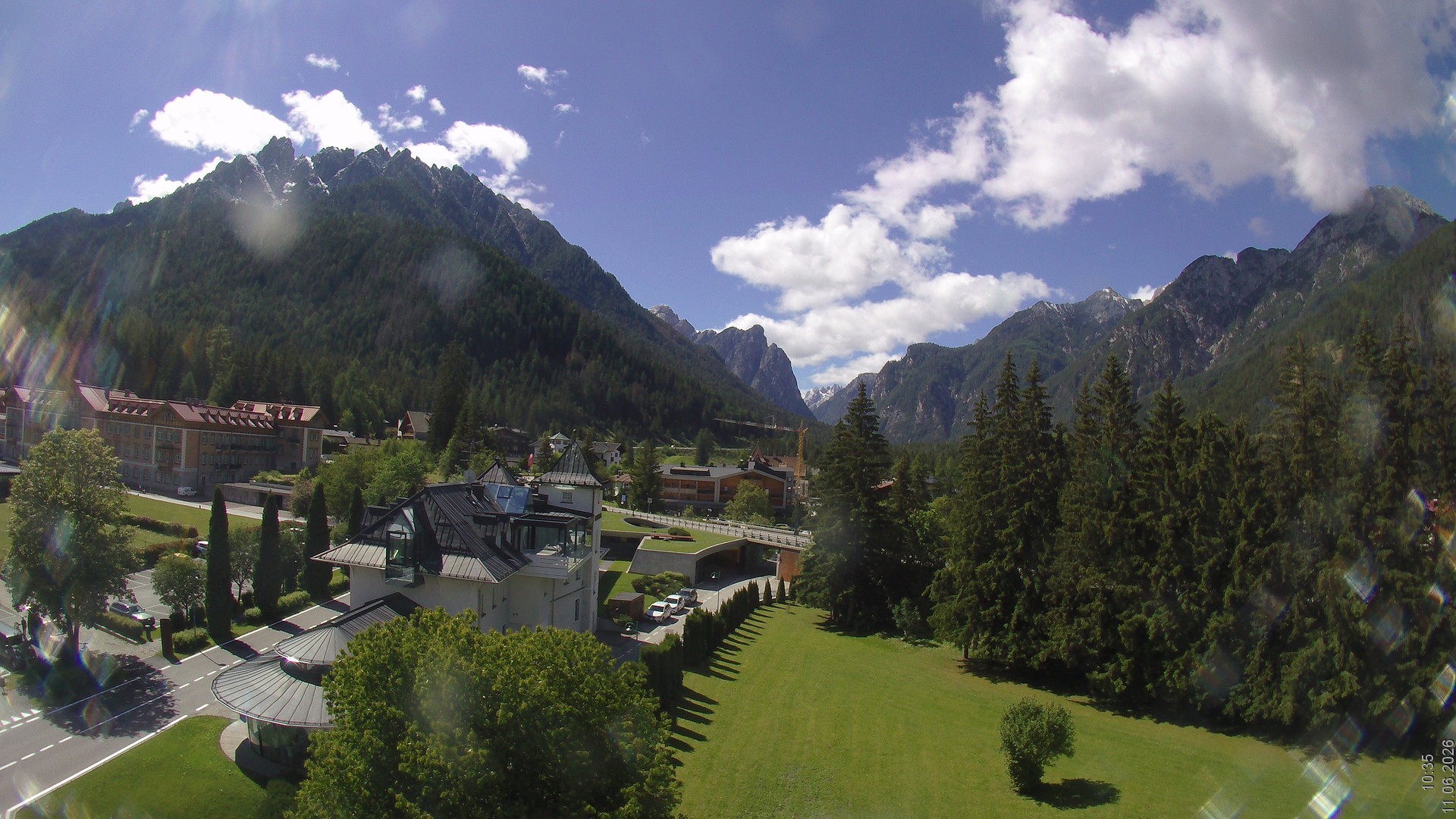 Archiv Foto Webcam Apparthotel Germania – Blick auf das Höhlensteintal
