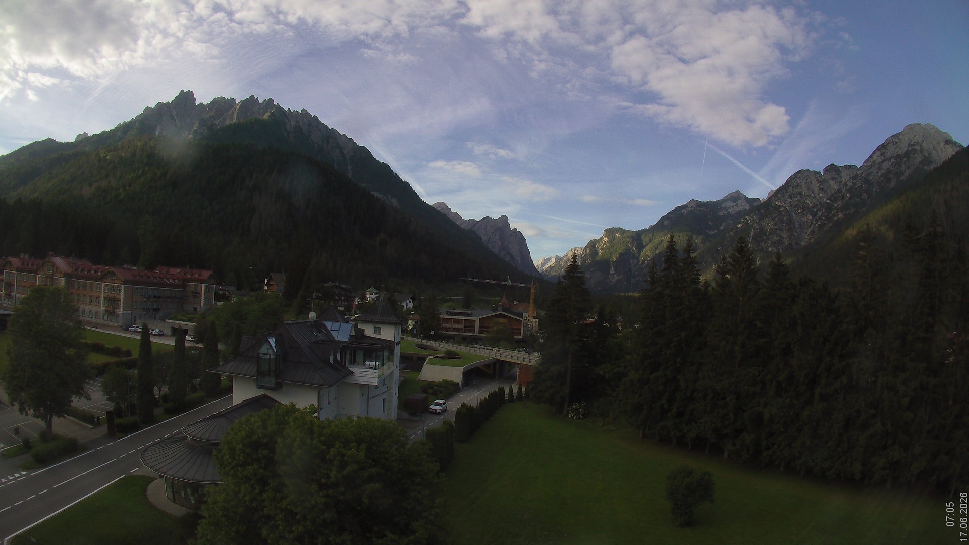 Archiv Foto Webcam Apparthotel Germania – Blick auf das Höhlensteintal