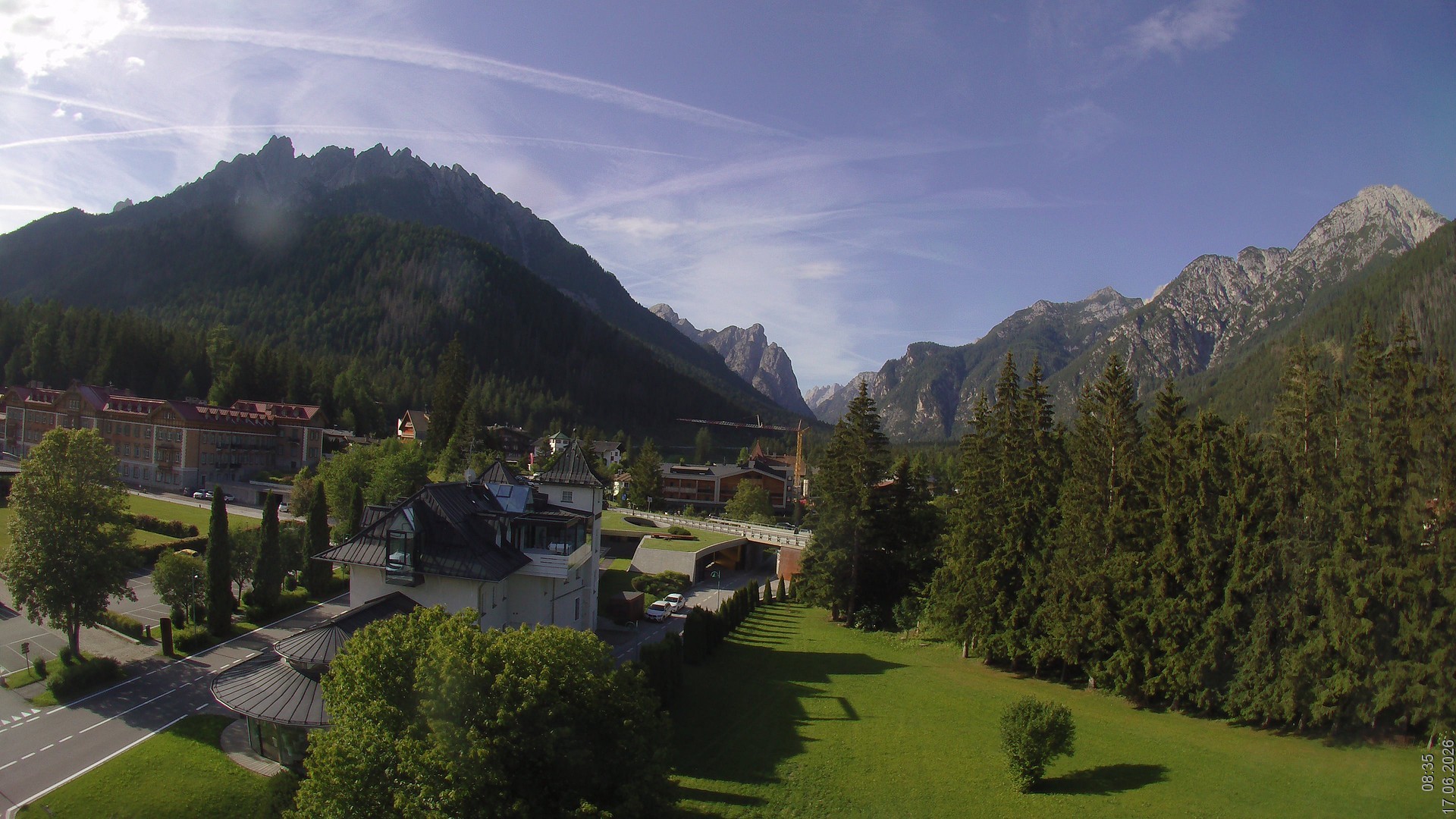 Archiv Foto Webcam Apparthotel Germania – Blick auf das Höhlensteintal