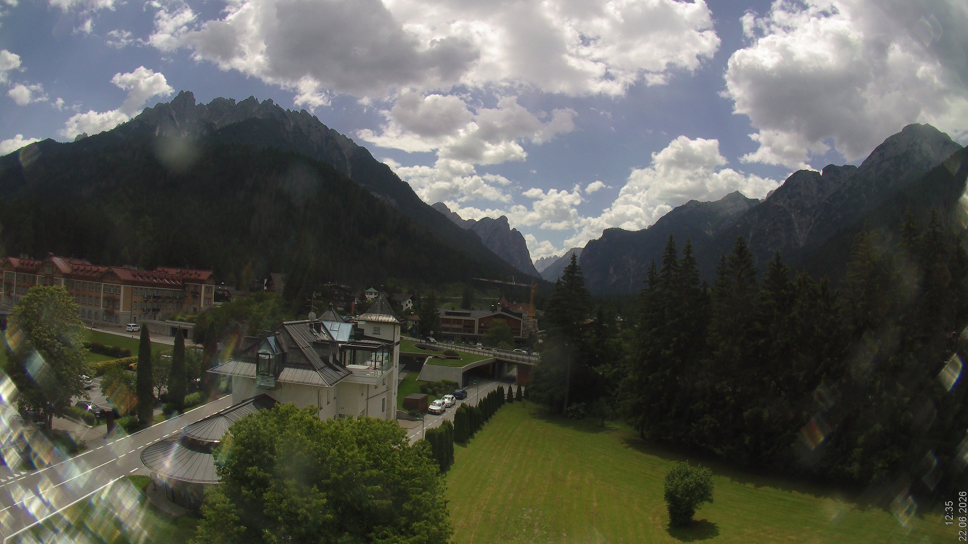 Archived image Webcam Apparthotel Germania - Höhlenstein Valley