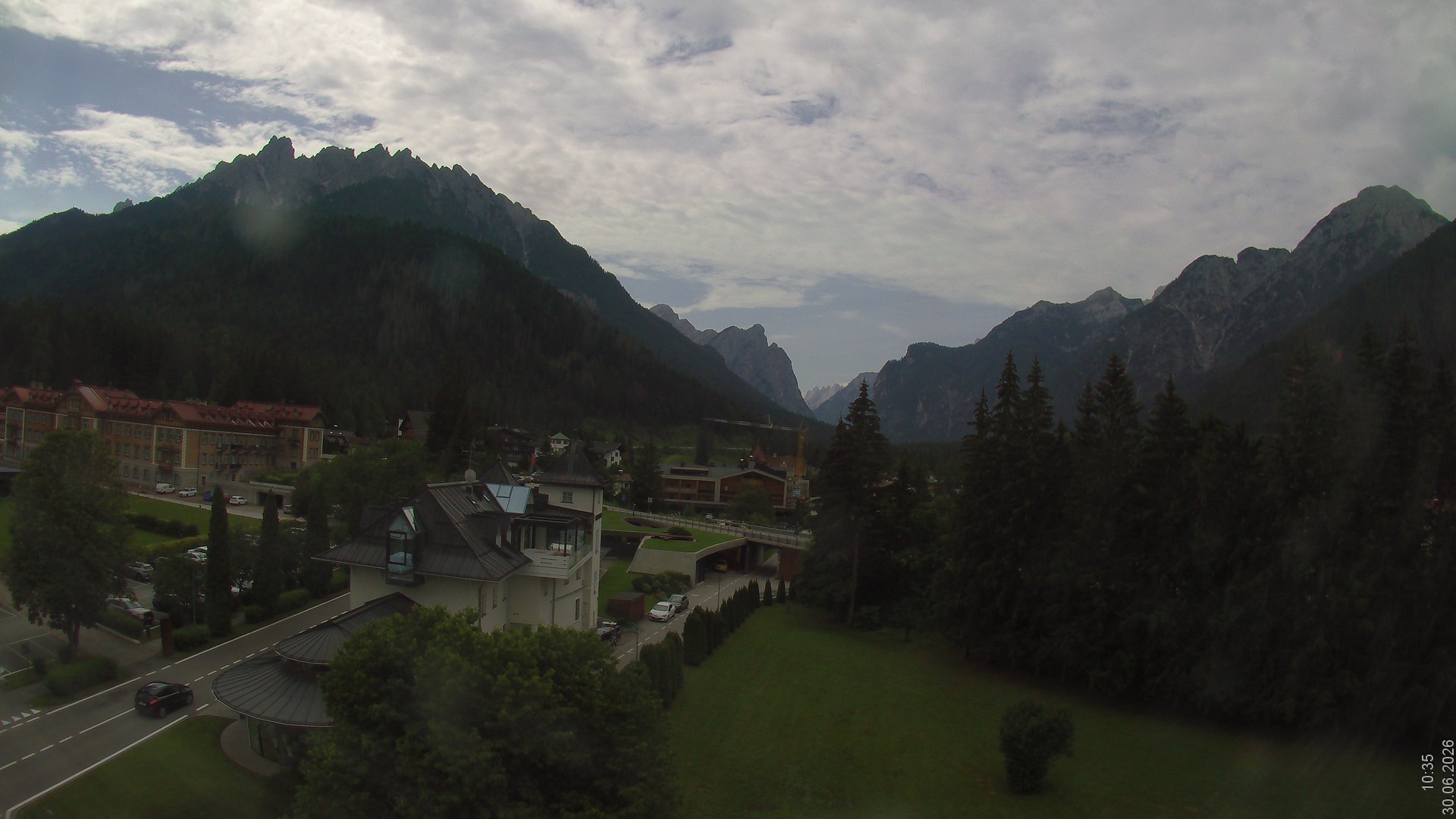 Archived image Webcam Apparthotel Germania - Höhlenstein Valley