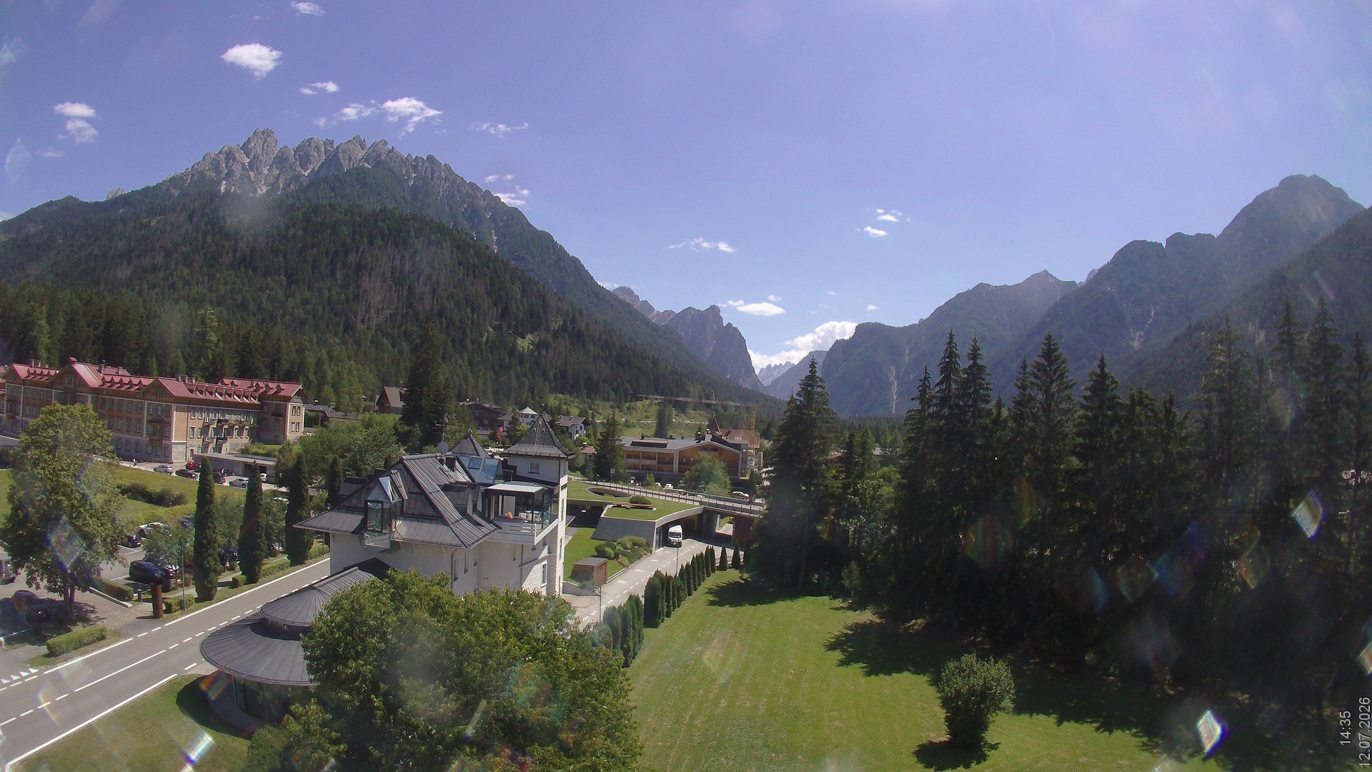 Archived image Webcam Apparthotel Germania - Höhlenstein Valley