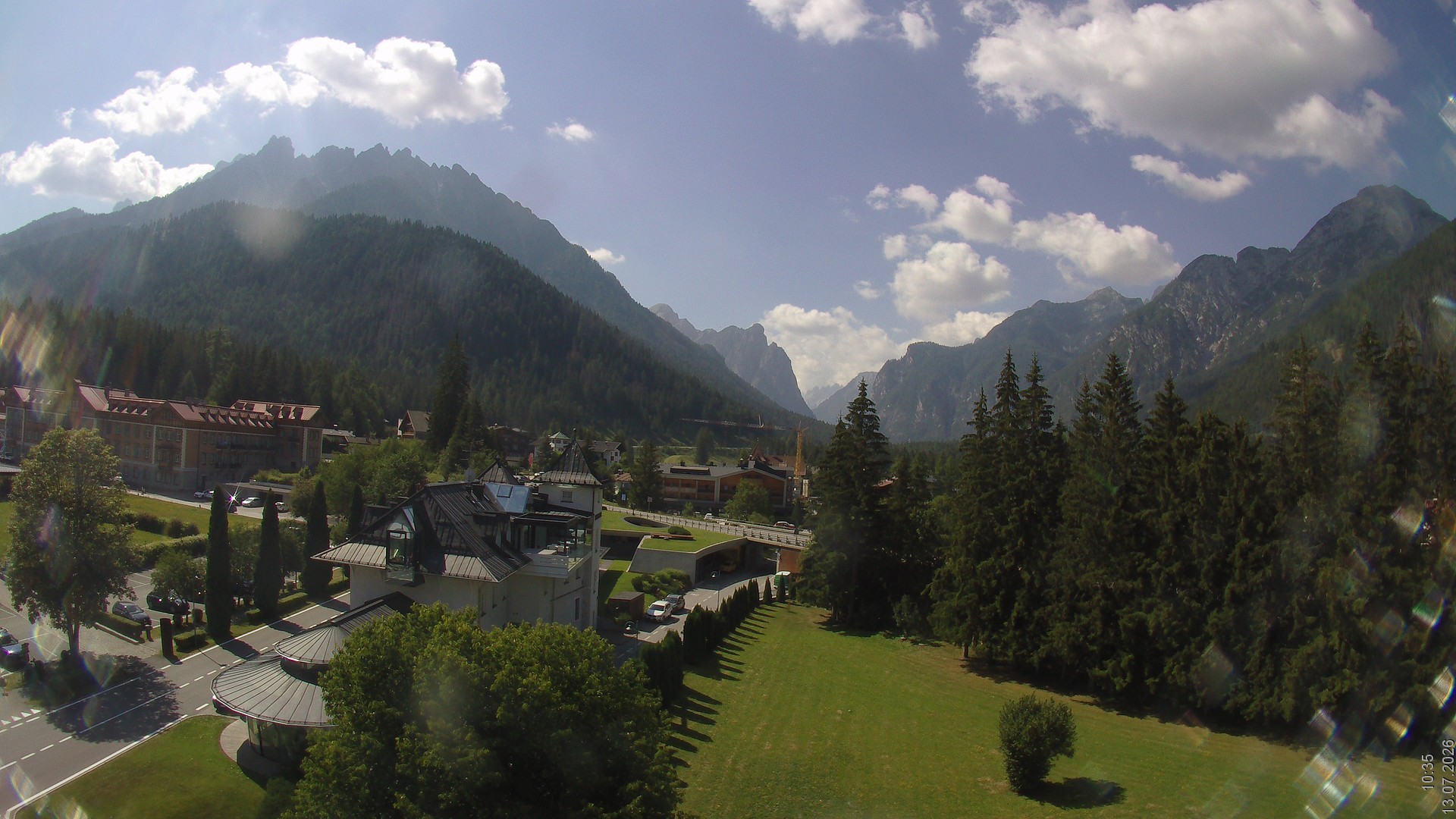 Archiv Foto Webcam Apparthotel Germania – Blick auf das Höhlensteintal