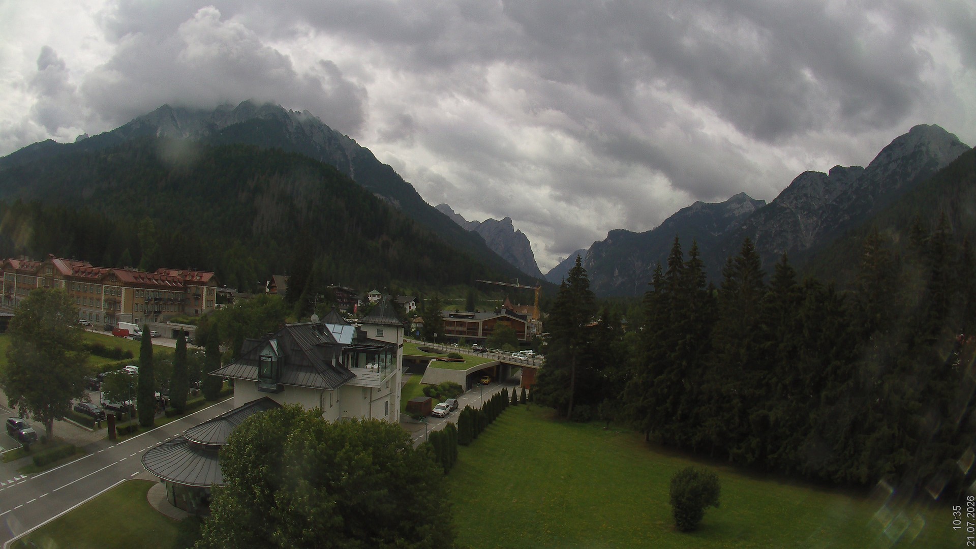 Archived image Webcam Apparthotel Germania - Höhlenstein Valley
