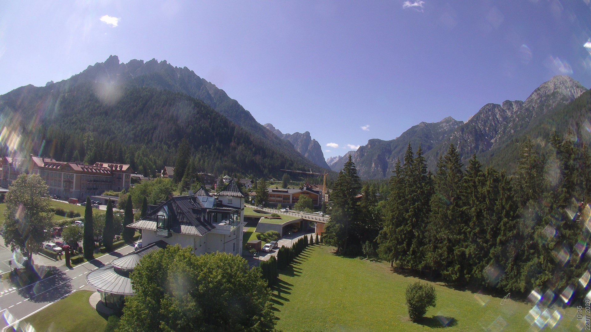 Archiv Foto Webcam Apparthotel Germania – Blick auf das Höhlensteintal