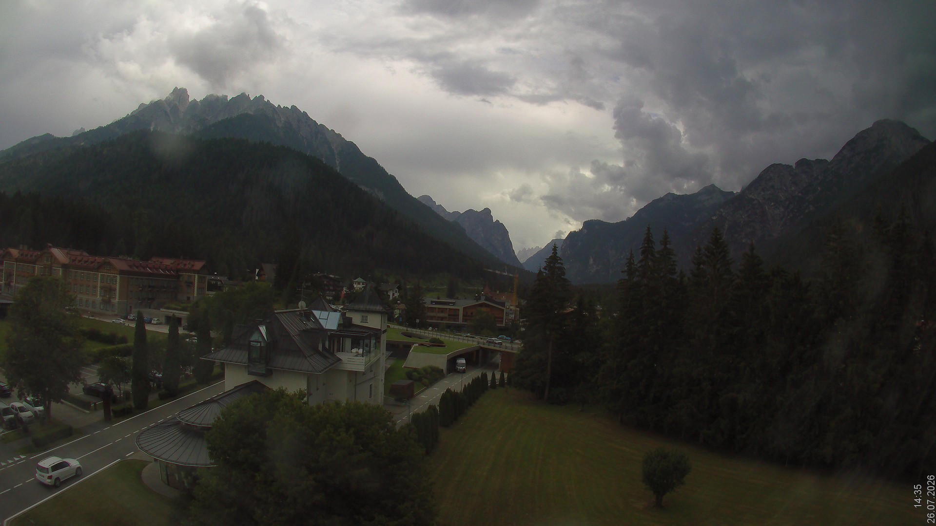 Archived image Webcam Apparthotel Germania - Höhlenstein Valley