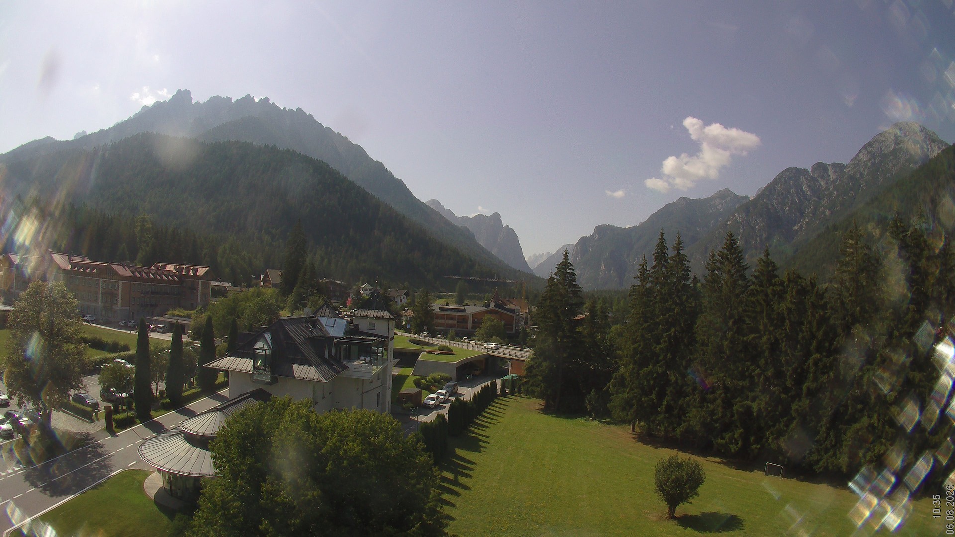 Archiv Foto Webcam Apparthotel Germania – Blick auf das Höhlensteintal