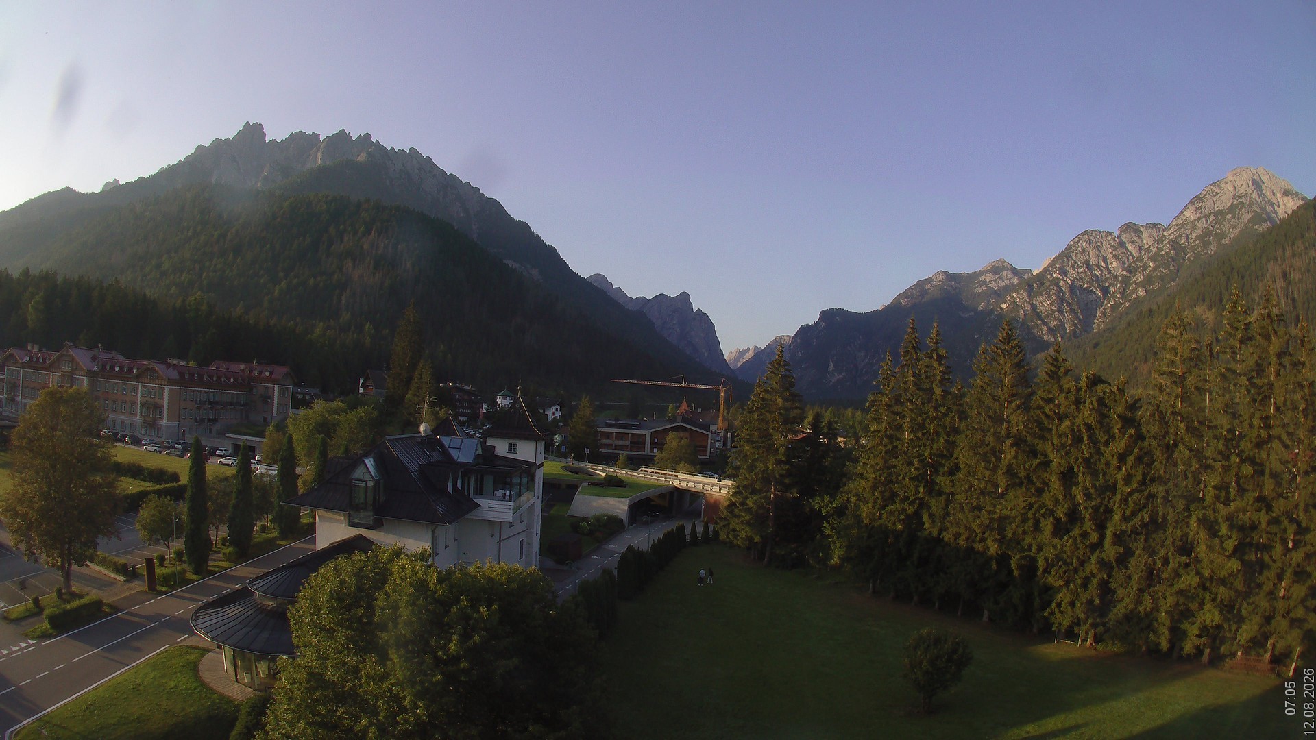 Archiv Foto Webcam Apparthotel Germania – Blick auf das Höhlensteintal
