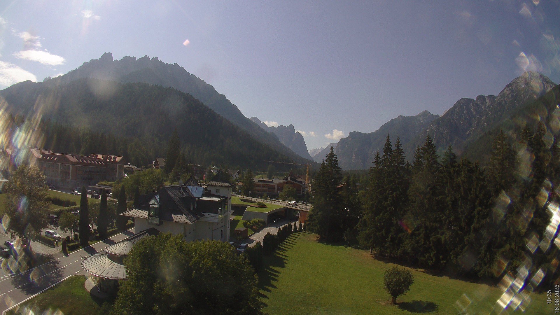 Archiv Foto Webcam Apparthotel Germania – Blick auf das Höhlensteintal