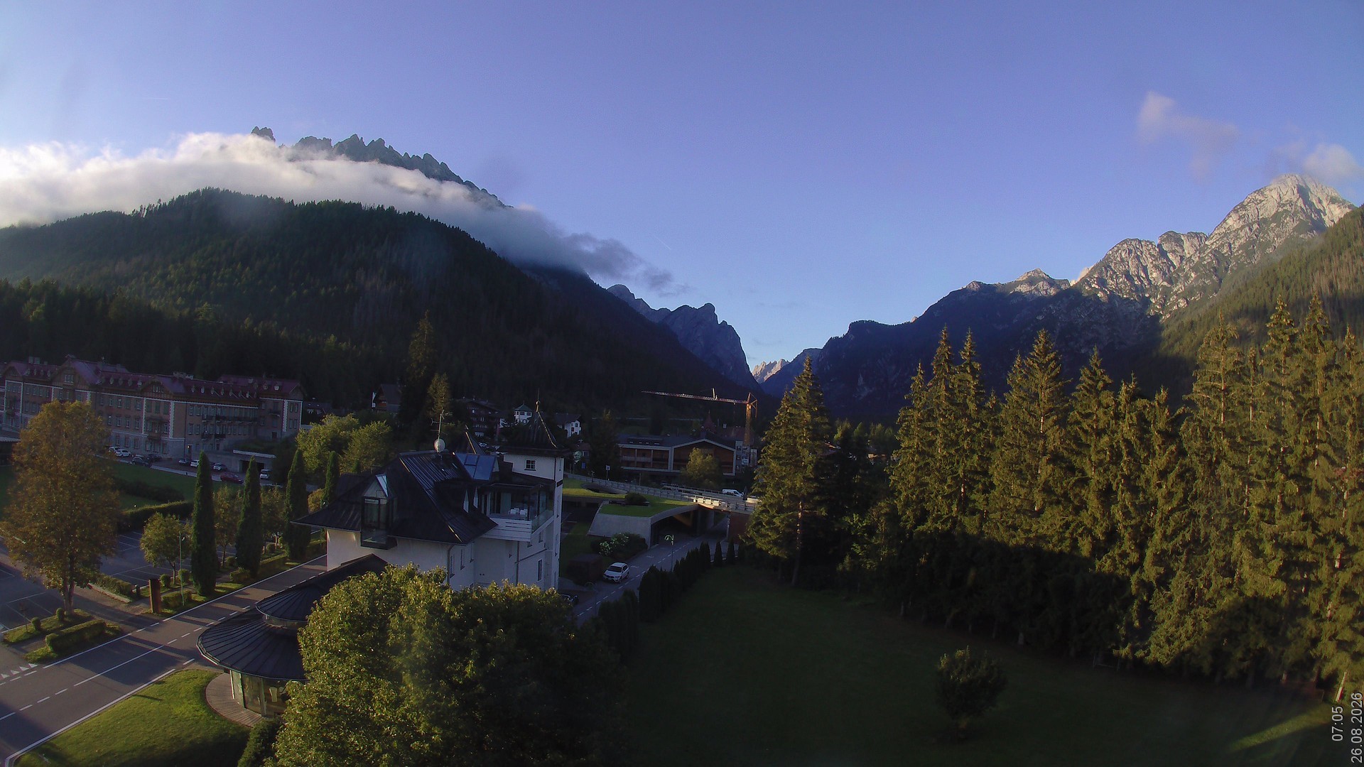 Archiv Foto Webcam Apparthotel Germania – Blick auf das Höhlensteintal